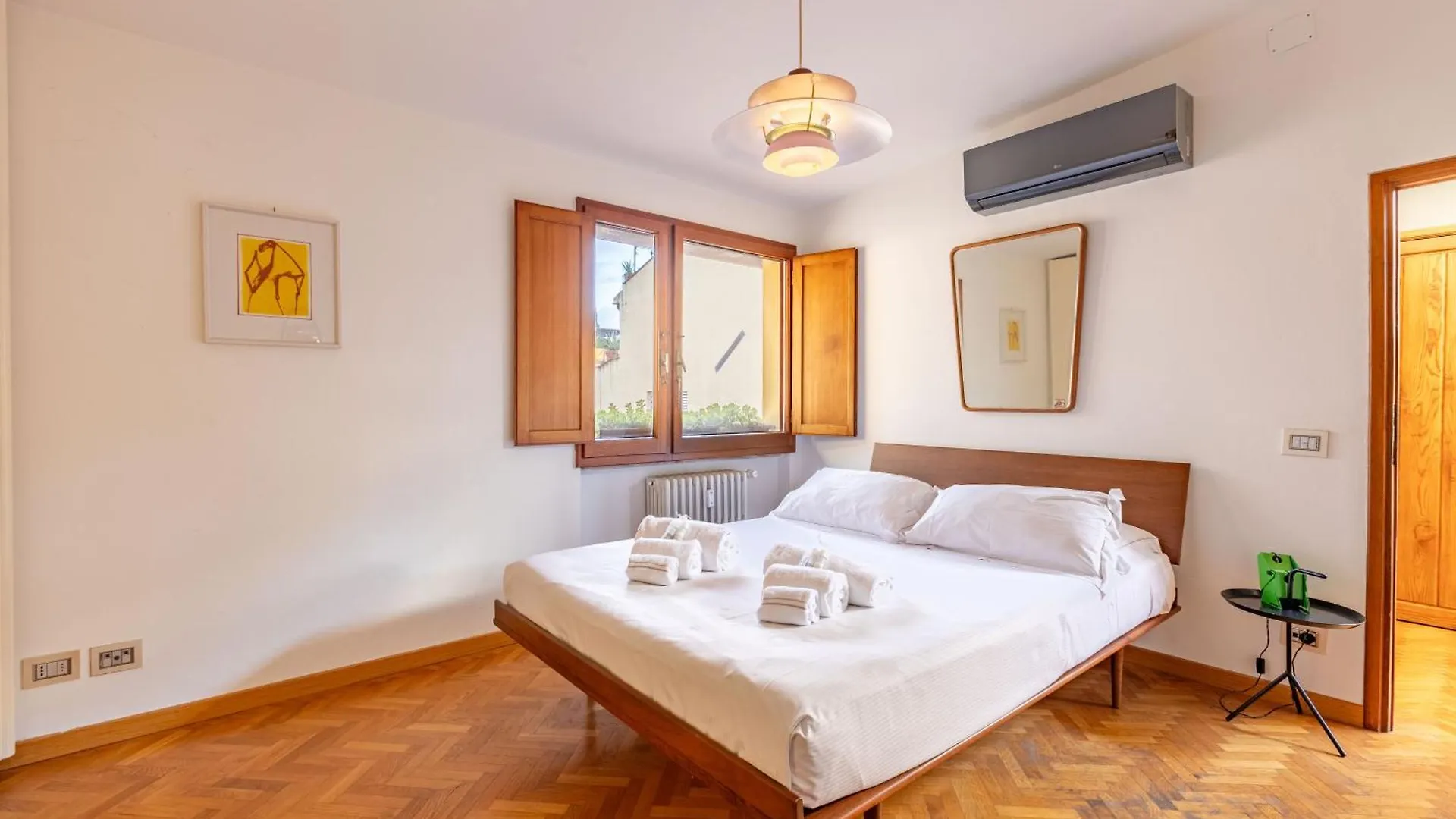 Design Unit With Incredible View Apartment Florence Italy