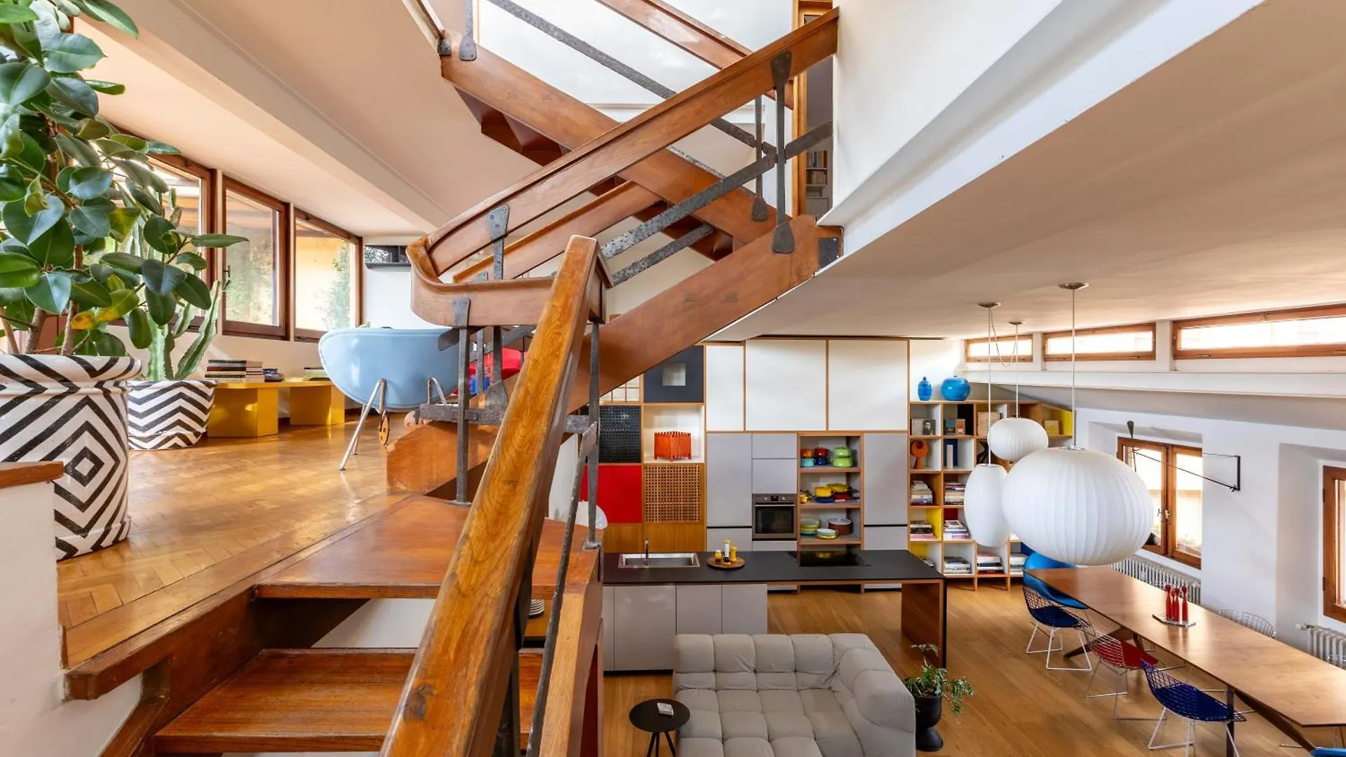 Design Unit With Incredible View Apartment Florence