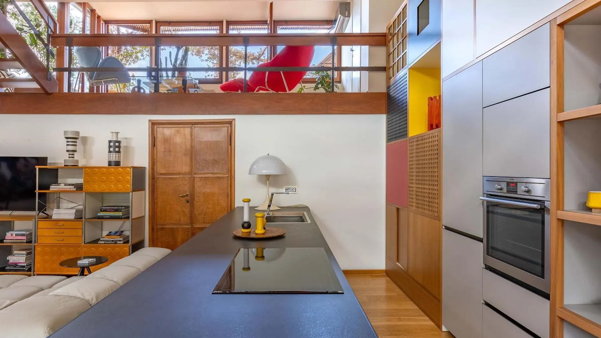 Design Unit With Incredible View Apartment Florence